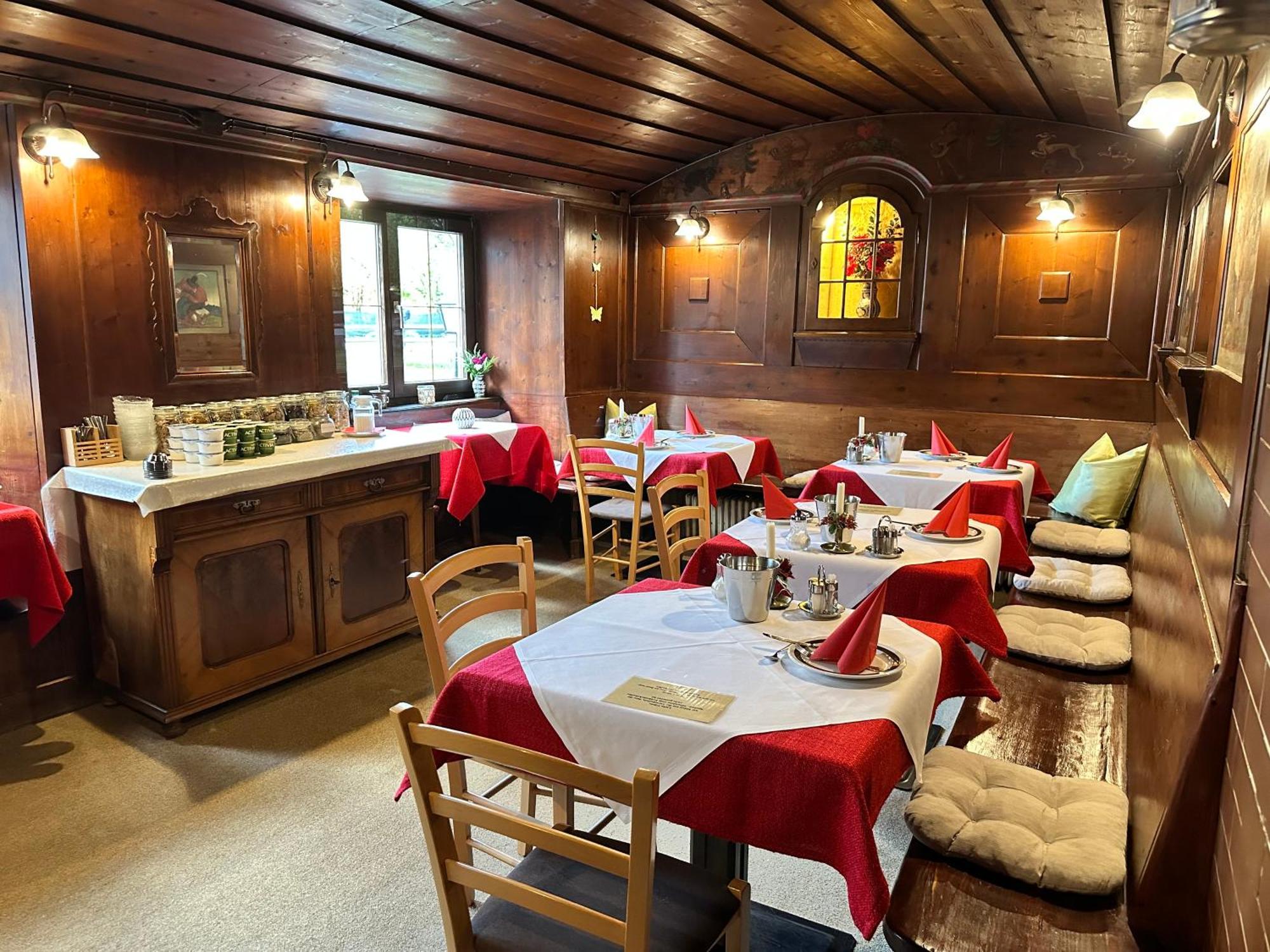 Goldener Adler Bed & Breakfast
